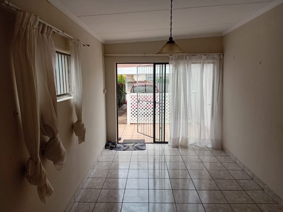 1 Bedroom Property for Sale in Beacon Bay Eastern Cape